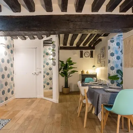 Apartmán Chic Avec Patio - 2br 6p - Le Marais Paříž